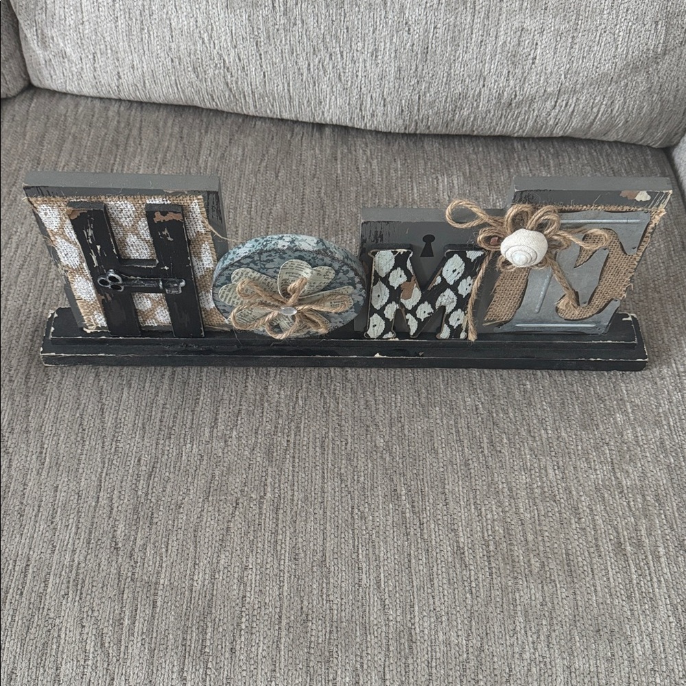 Rustic HOME Decor Sign - Picture 2 of 6